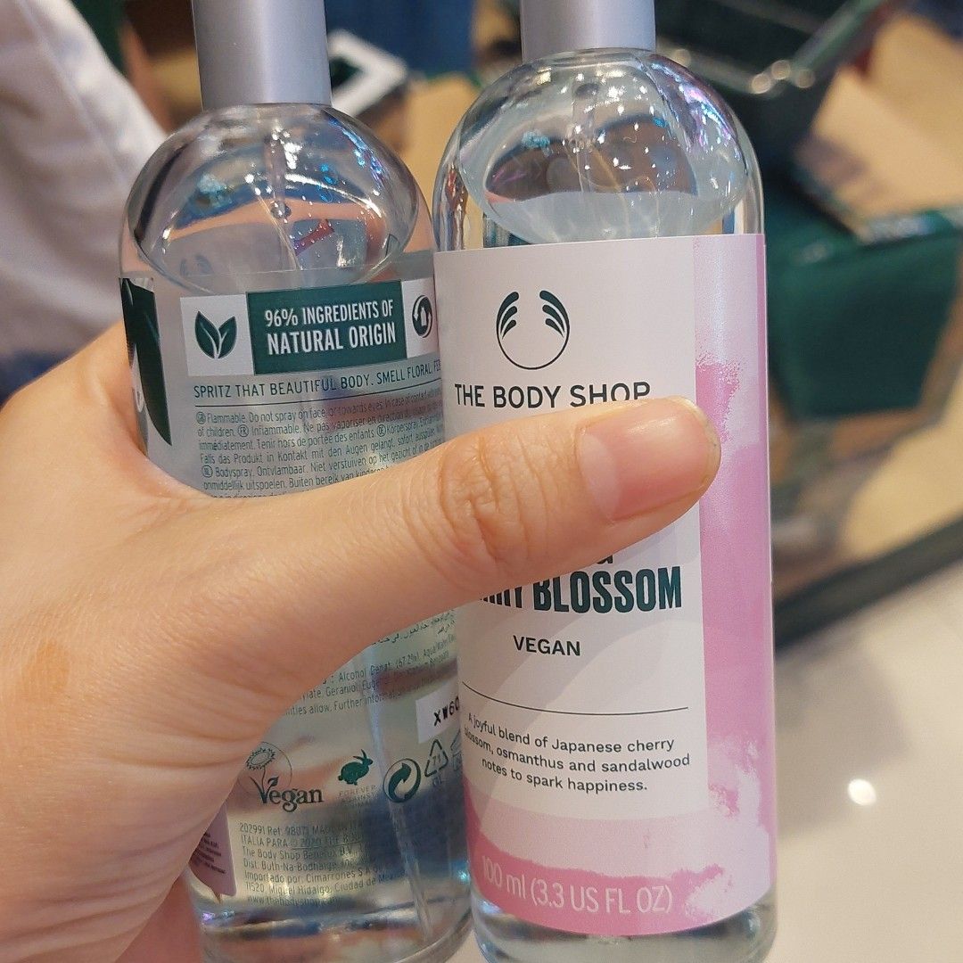 The Body Shop Glowing Cherry Blossom Body Mist Fragrance  imgfdn-55425f7c-2357-4429-b560-c7f510bc188a-2546030 1