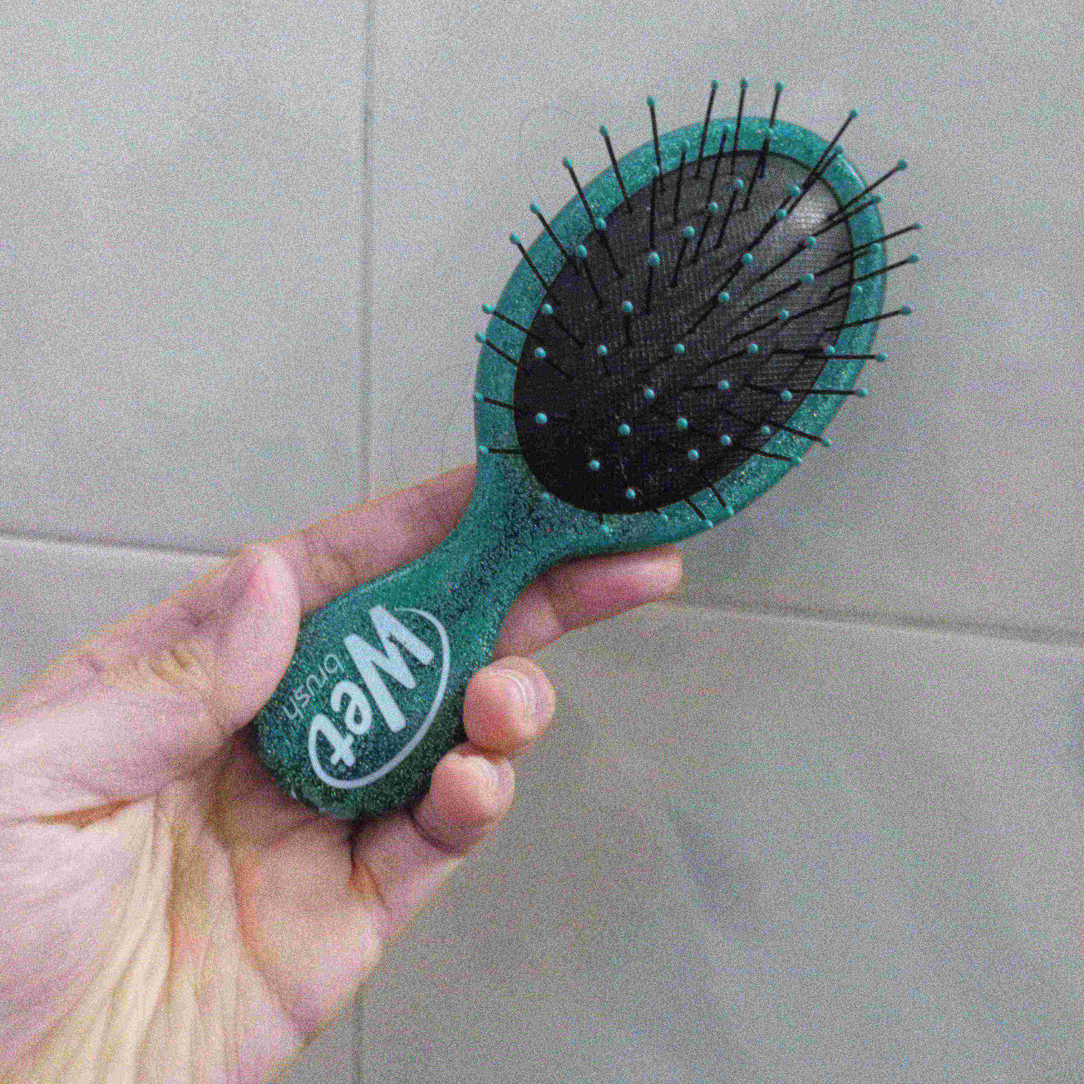 The Wet Brush Mini Detangler Disney Princess imgfdn-840b0fea-a56d-4ed2-8f7c-89c3c39e2cd7-2477182 2