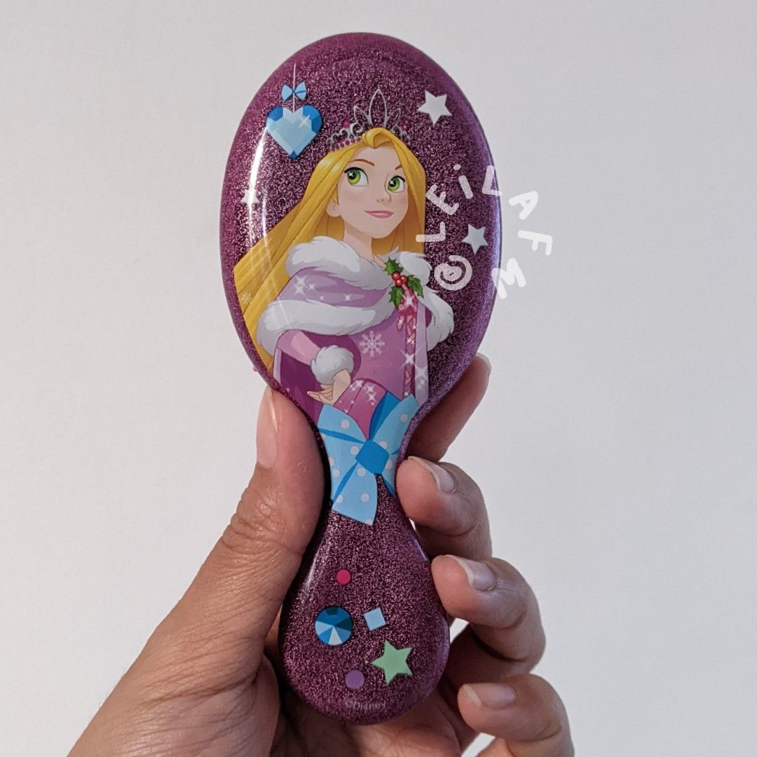 The Wet Brush Mini Detangler Disney Princess imgfdn-85c0d5b6-332e-45a7-aa80-7a0e2810566d-2491959 2