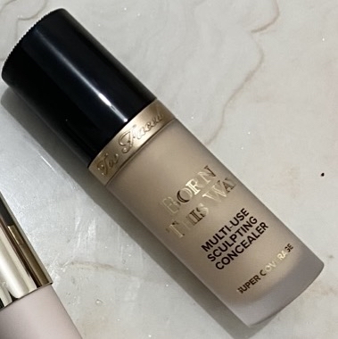 Too Faced BORN THIS WAY SUPER COVERAGE CONCEALER imgfdn-960f958c-9211-4766-a449-a3ed7bc0e6c4-2492186 1