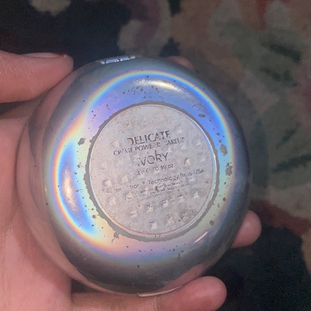 ULTIMA II Delicate Cream Makeup imgfdn-bbe3253e-5471-4bc6-ba0c-f8b37e70811d-2426443 1
