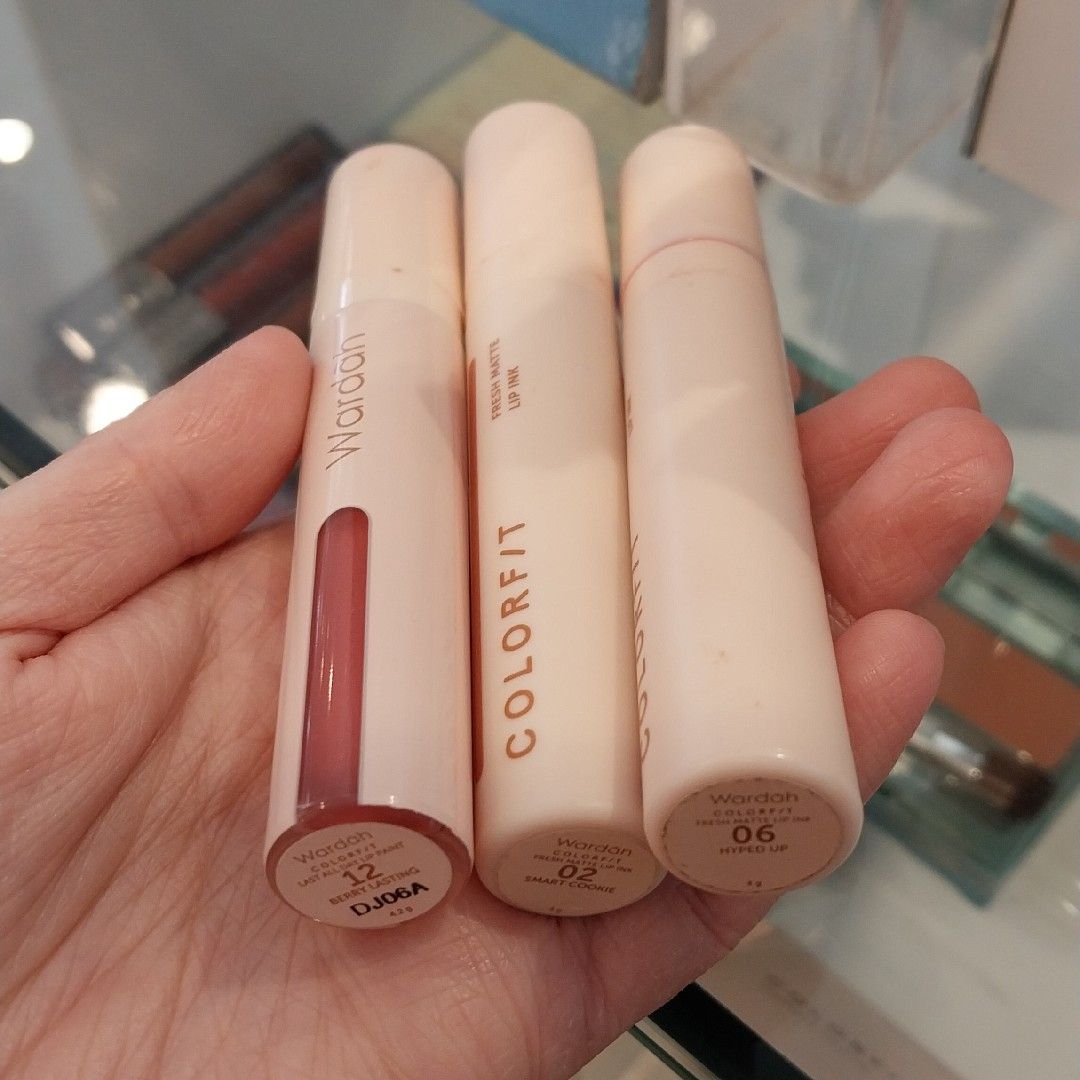 Wardah Colorfit Last All Day Lip Paint imgfdn-4972dfd1-8382-4360-a629-83430c8497b6-2450885 1