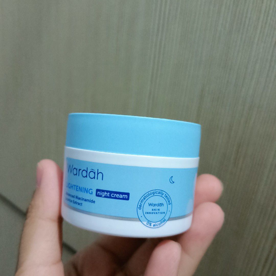 Wardah Lightening Night Cream Beauty Review