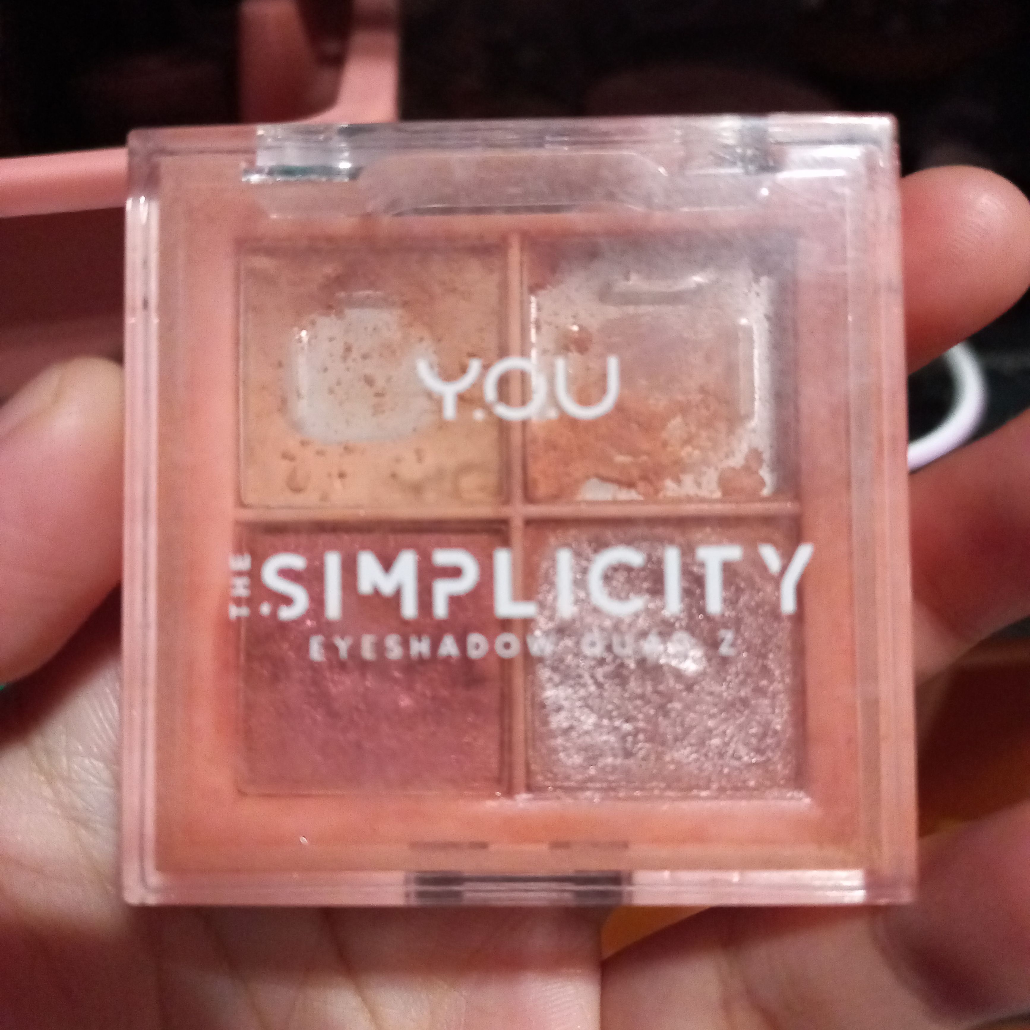 YOU Beauty Simplicity Eyeshadow Quad imgfdn-7992efd6-687c-4ef4-bd86-8c993f62b769-2485682 1