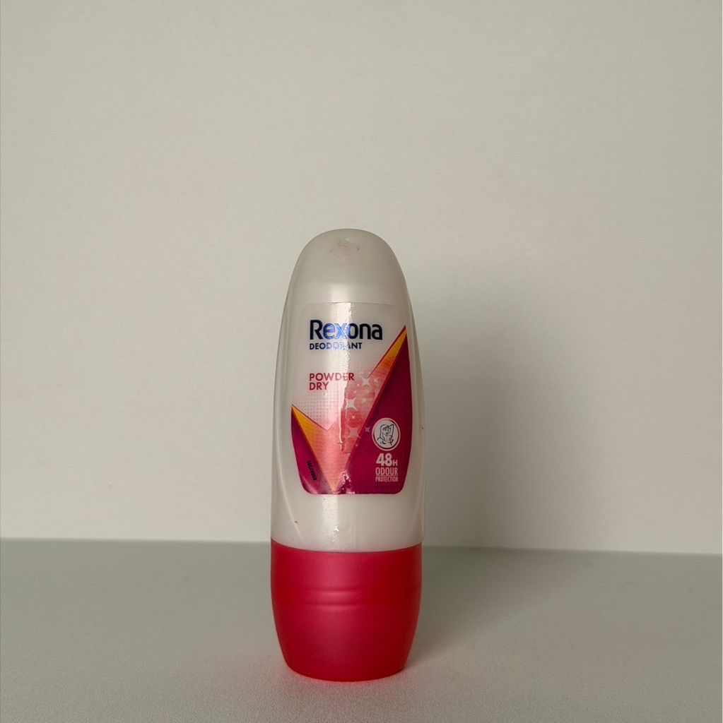 Women Powder Dry Roll On imgfdn-bb07df3a-714a-40c9-9d14-6949612f3326