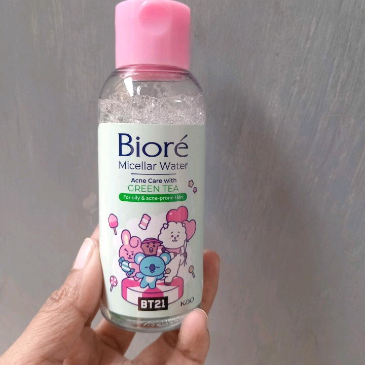 Micellar Water Acne Care imgfdn-f7414f69-6816-442c-85e8-8fdb876a7b77
