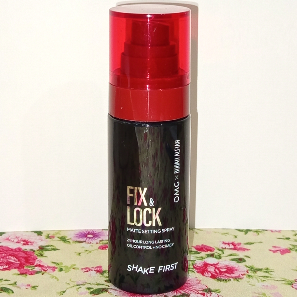 Fix & Lock Matte Setting Spray imgfdn-ca29bc55-f088-4a72-858d-50c6e0b0345a