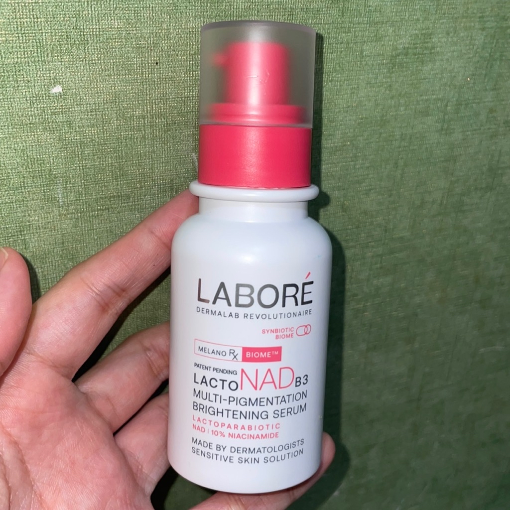 Multi-Pigmentation Brightening Serum imgfdn-63f9d8e7-2806-4d68-84f0-eb297d64373f