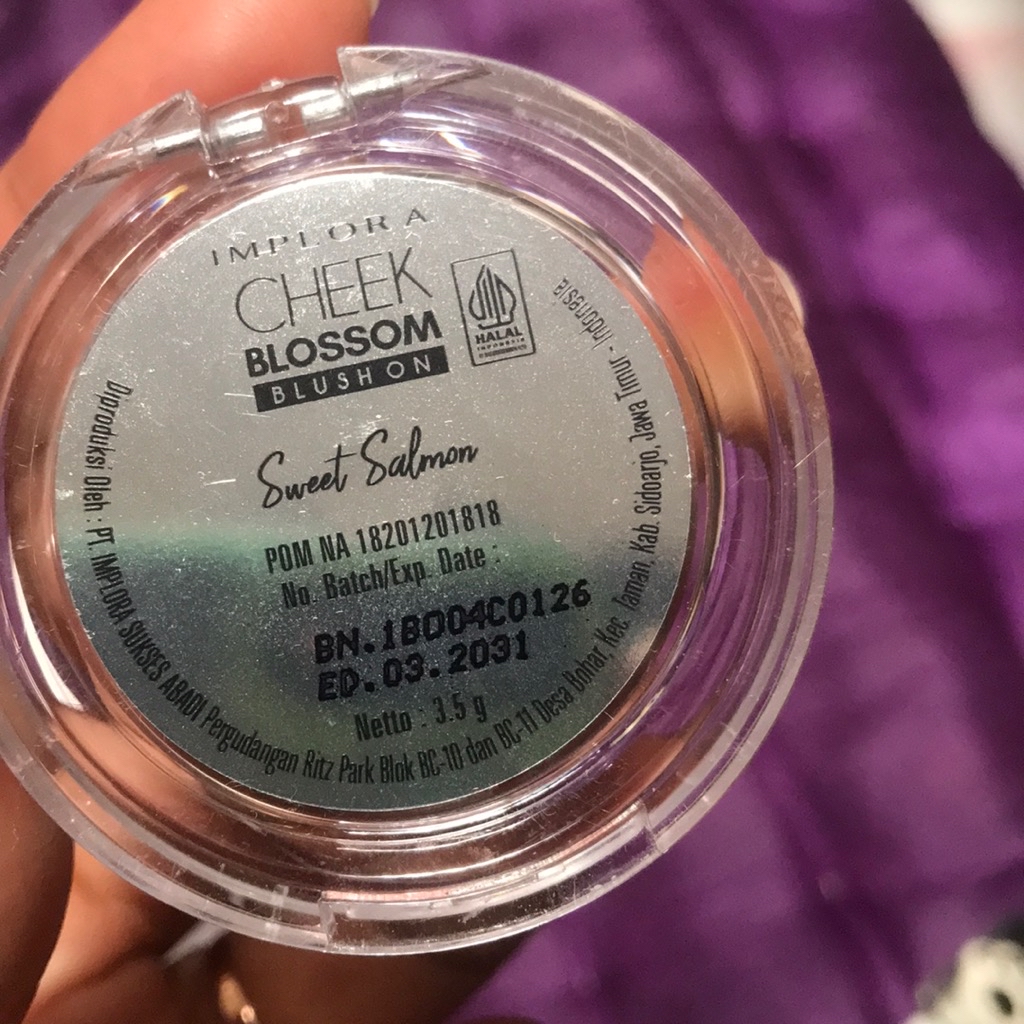 Cheek Blossom Blush On - 04 Sweet Salmon imgfdn-22446944-cd24-4cb8-94c0-8402dc5ee4d2