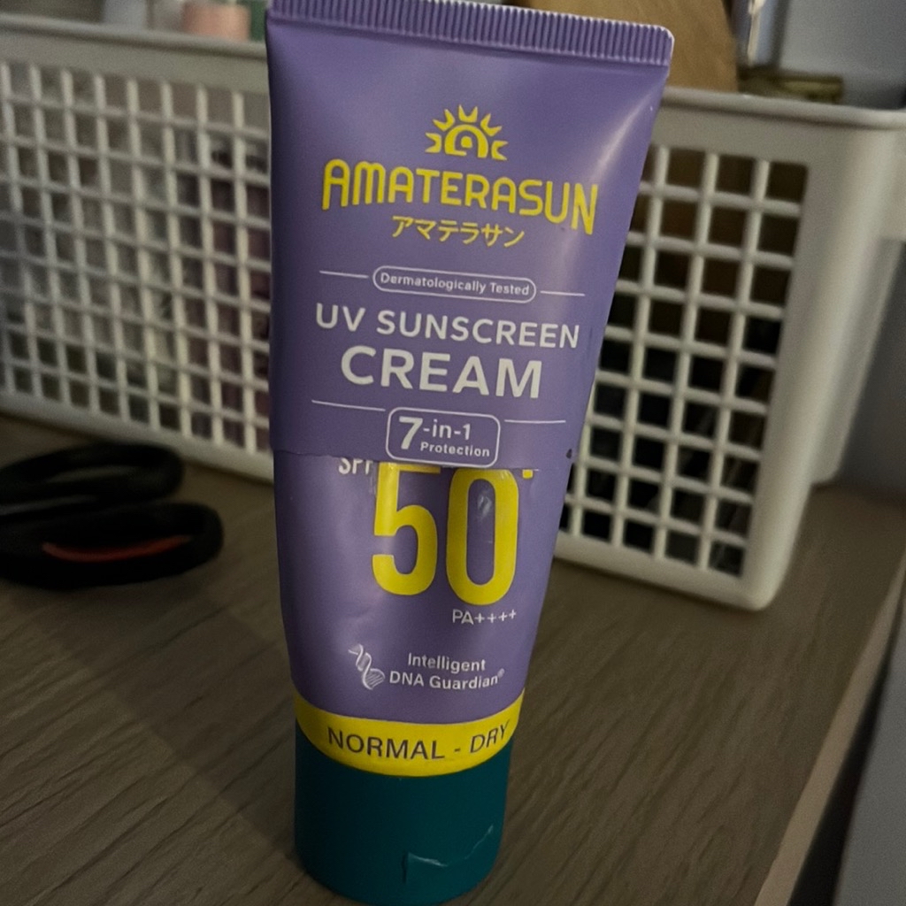 UV Sunscreen Cream SPF 50+ PA++++ imgfdn-9da49ab9-3727-4313-b721-6d587db178b0