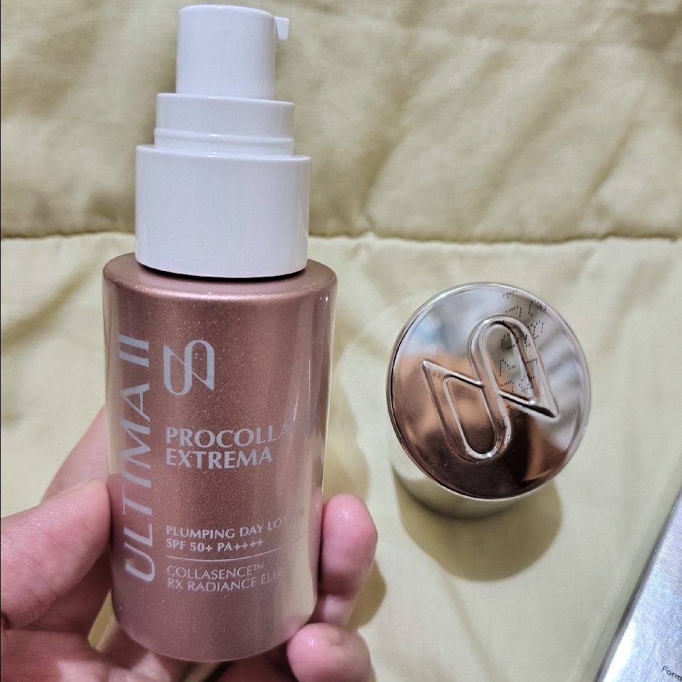 Procollagen Extrema Plumping Day Lotion SPF 50+ PA++++ imgfdn-12159eef-befd-49c4-a4bc-ffa989d7f9af