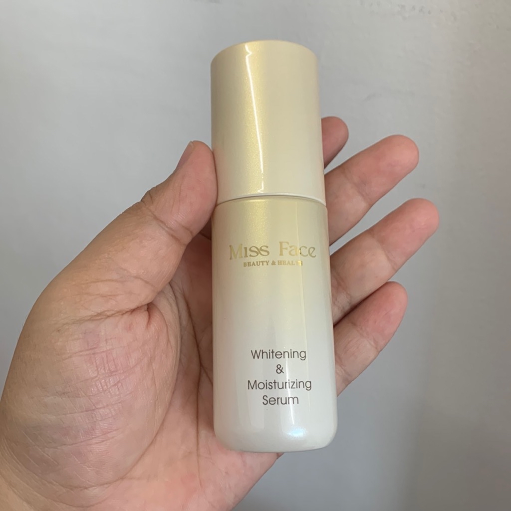 Whitening and Moisturizing Serum imgfdn-3dfd29c2-676d-476b-88be-0ecd9096332b