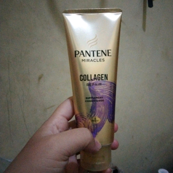 Miracles Conditioner - Collagen Repair imgfdn-c751d1f3-31ab-4615-8f97-a80b6a83efab