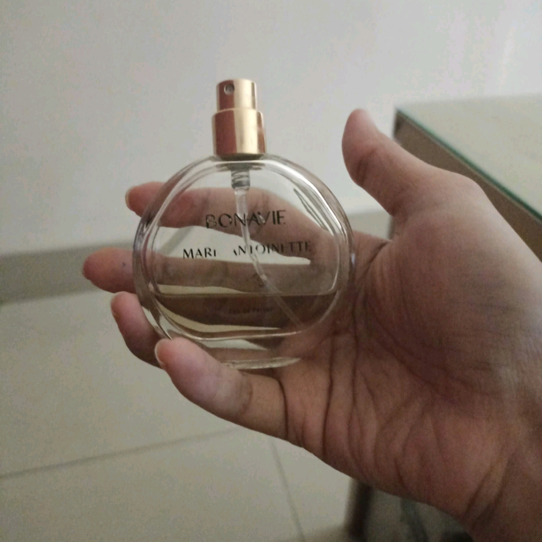 Eau De Parfum - Marie Antoinette imgfdn-50270a4e-3ba2-4758-956a-136f1249f879