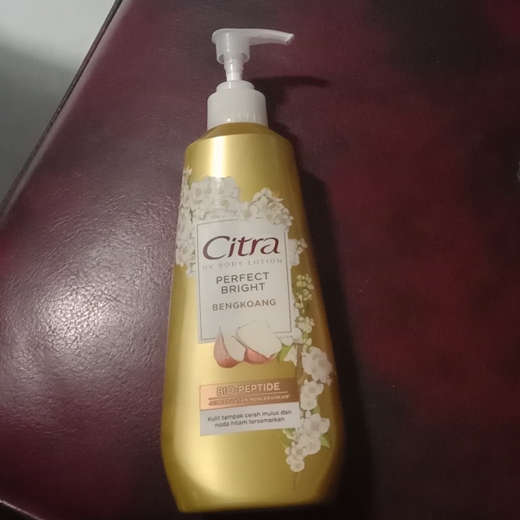 UV Body Lotion Bio-Peptide - Bengkoang Perfect Bright imgfdn-7b123f8b-5fa0-41a7-ada7-a0d1db335172