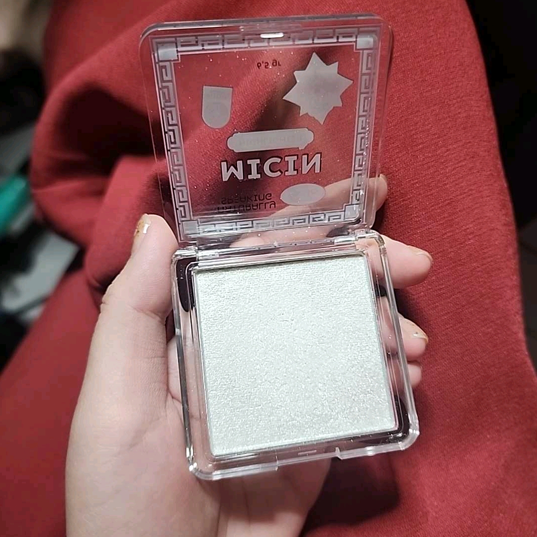 x SASA Micin Highlighter imgfdn-a36baffc-387e-4a77-9d58-fb8c71667f31