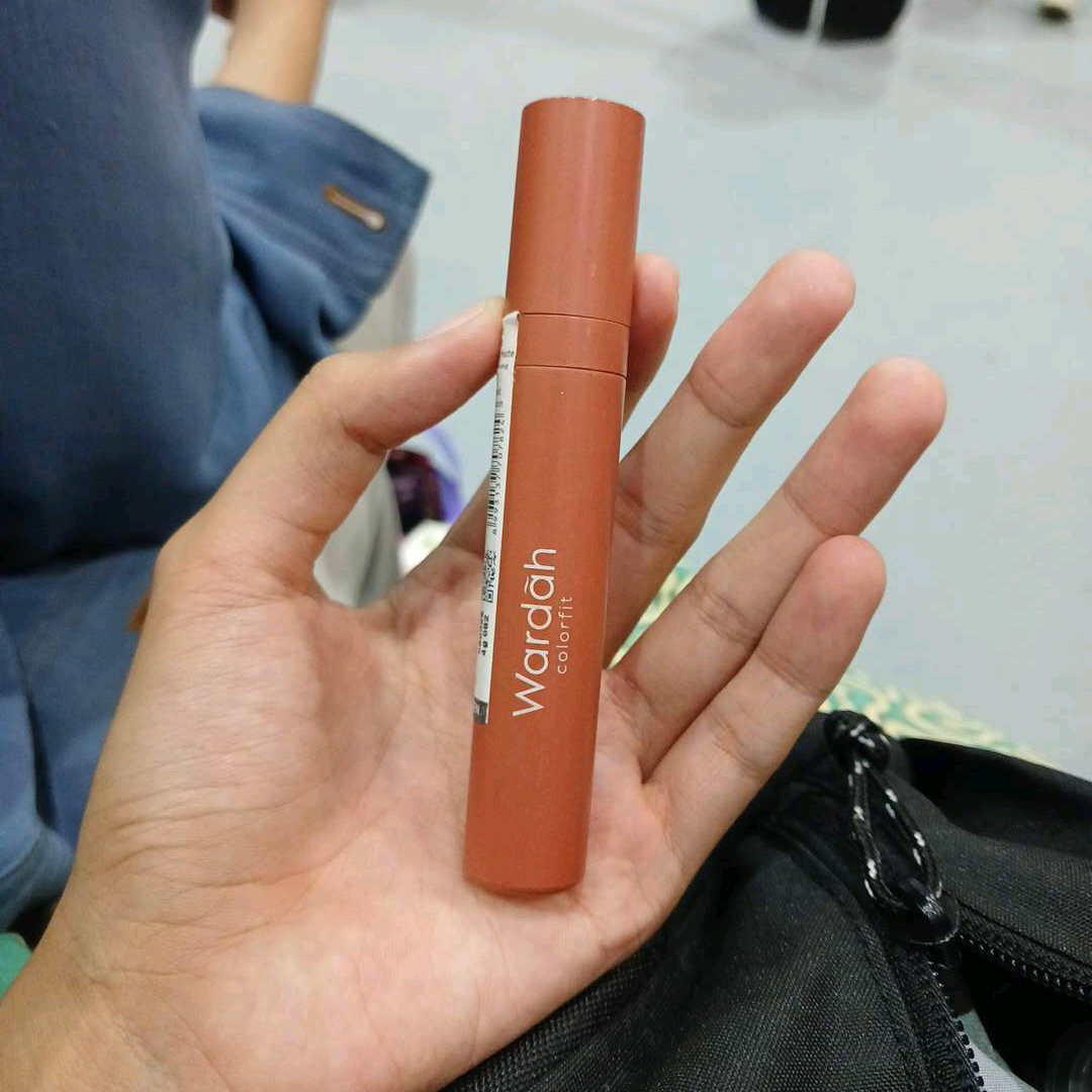 Colorfit Velvet Matte Lip Mousse Color Therapy - 18 Serene Sienna imgfdn-bbcd8d5c-a6d0-45dc-981b-90267e96e678