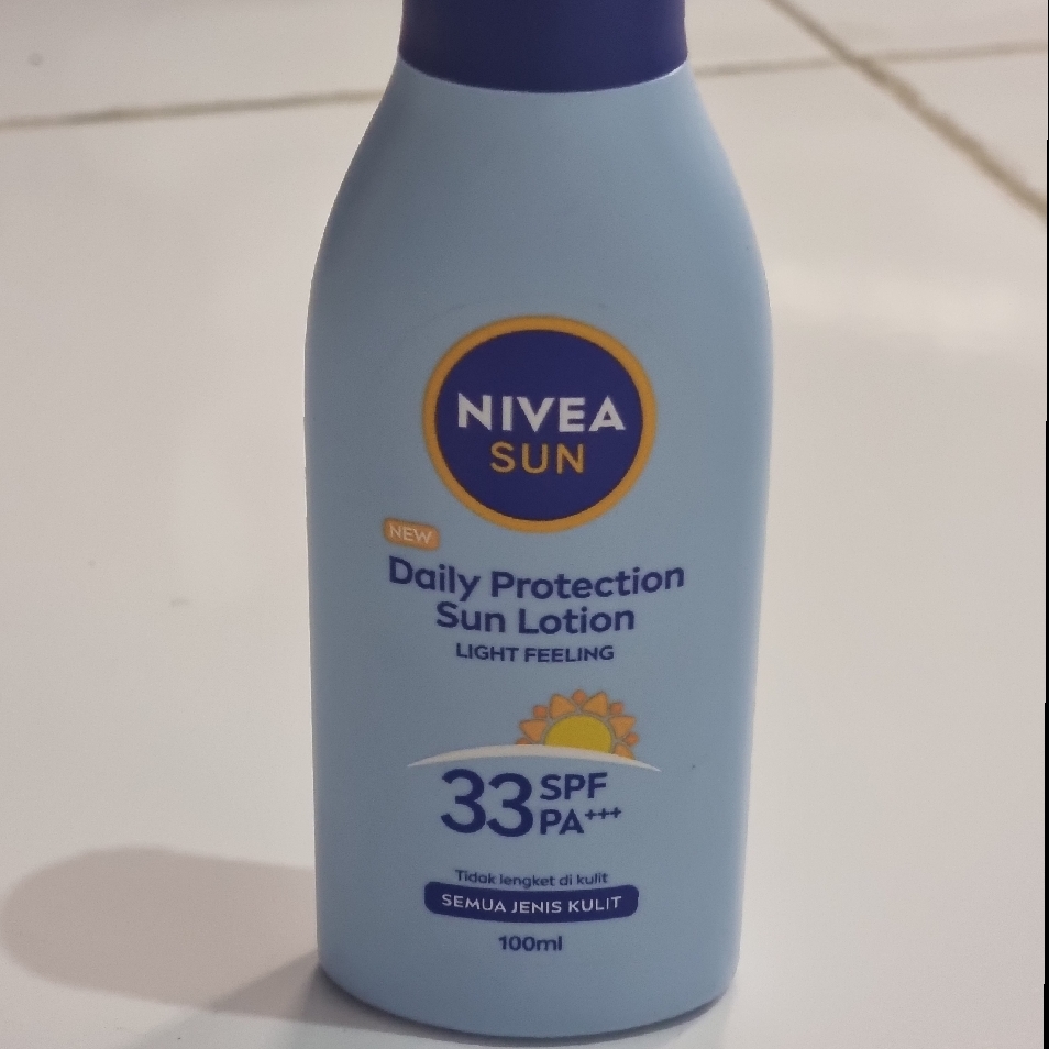 Daily Protection Sun Lotion SPF 33 PA+++ imgfdn-8d4e0103-3313-4760-9a58-cf4a726fa095