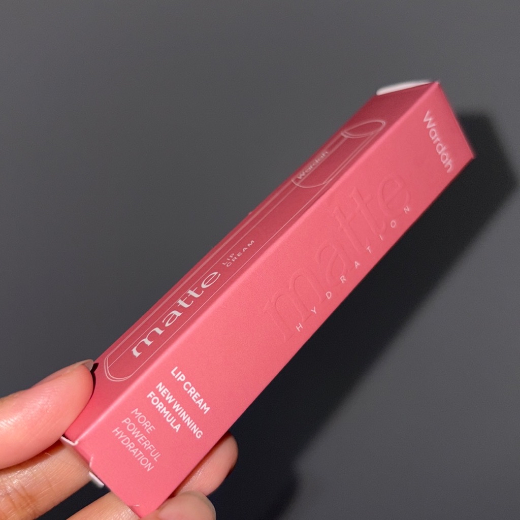 Exclusive Matte Lip Cream - 29 Blushin' It imgfdn-b6862063-c73c-44ab-b2dd-2b5571520244