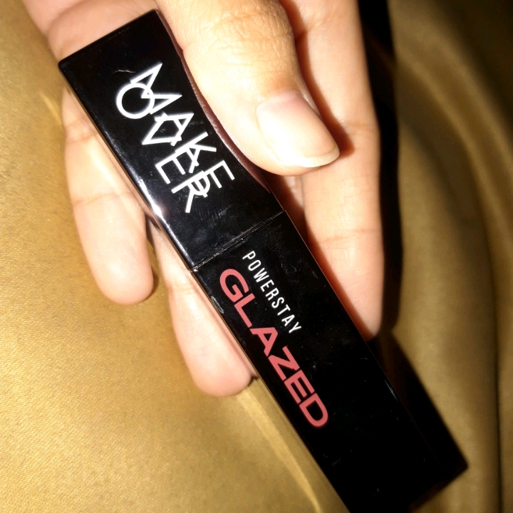 Powerstay Glazed Lock Lip Pigment - D02 Vixen imgfdn-aea7f2e7-c532-4ca3-9d00-bf63f82e4162