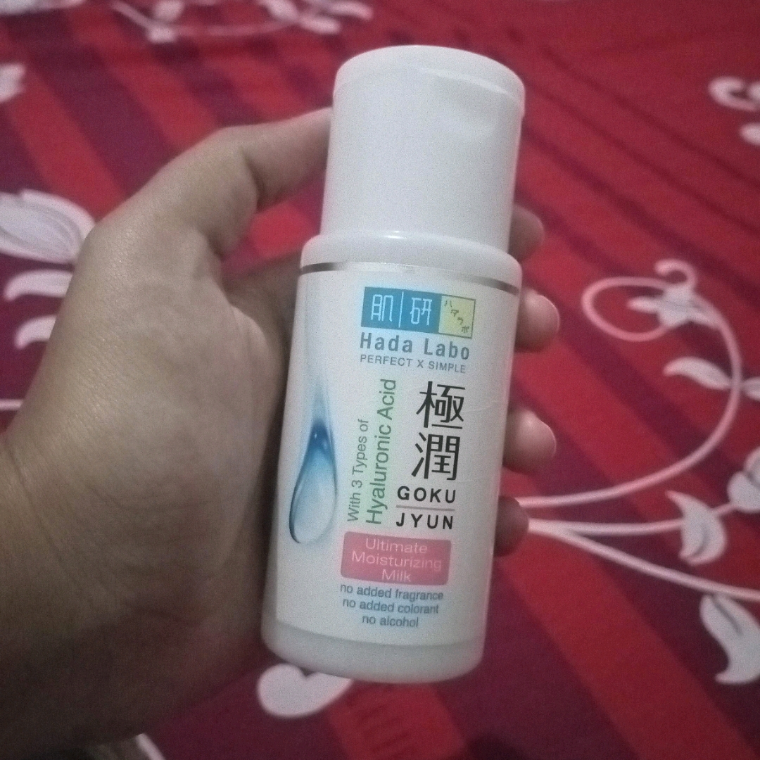 Gokujyun Ultimate Moisturizing Milk imgfdn-6613edb3-b45b-494f-8497-216aea41aa14