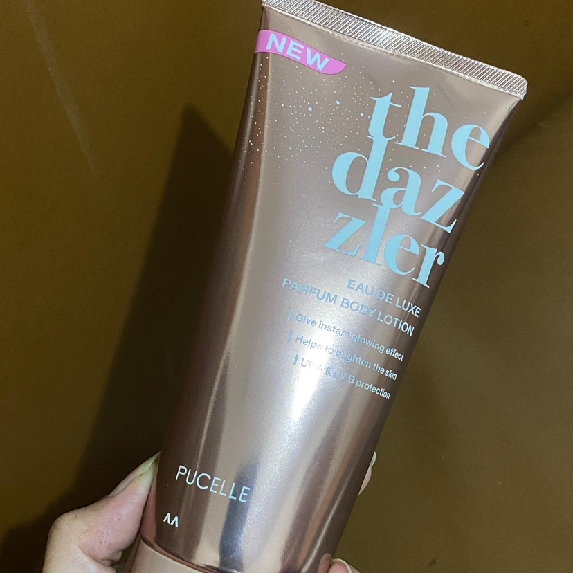 Eau de Luxe Parfum Body Lotion - The Dazzler imgfdn-8d963e47-9126-452c-80d9-c29c55cac563