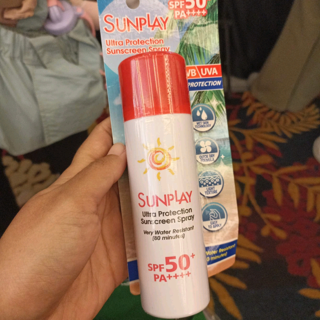 Ultra Protection Sunscreen Spray imgfdn-ec8cbbfb-4bed-4c81-a6c3-30852eeb0a6f