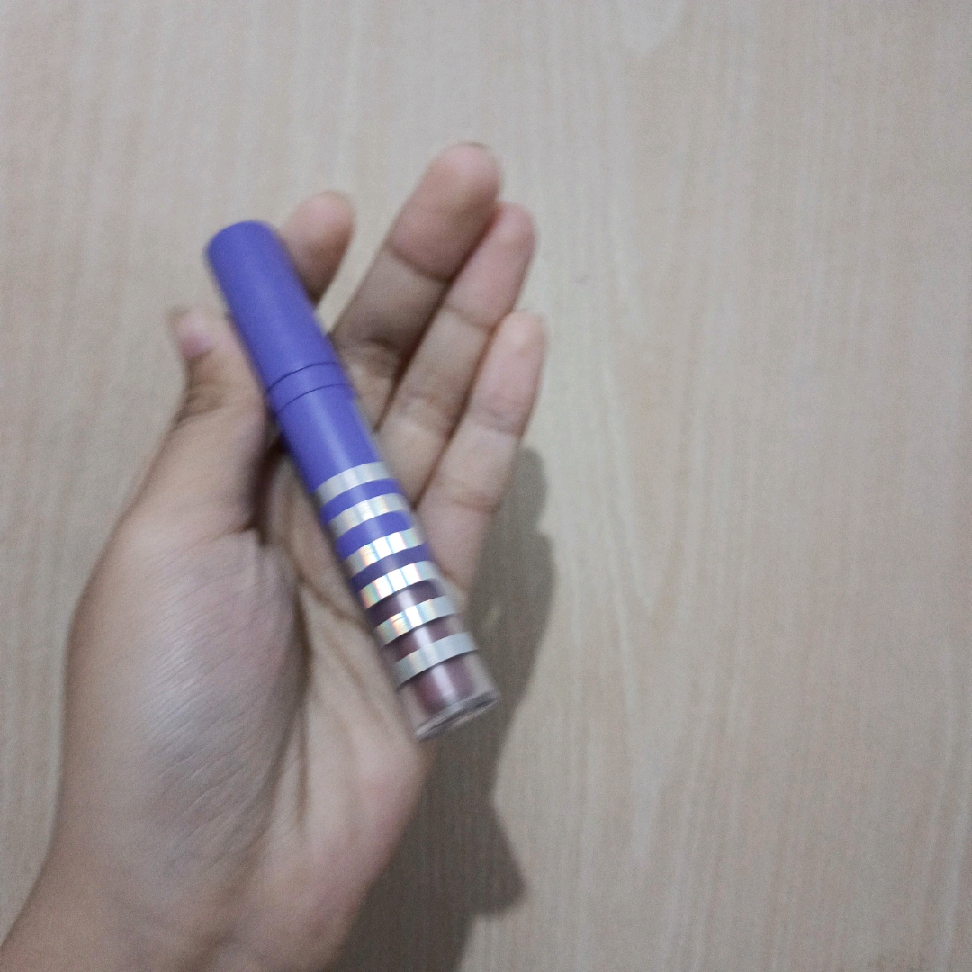 IDOL BLURRY Soft Lip Matte - Zoom imgfdn-5d93ed59-bcbe-49f5-a514-b5cead39d7f8