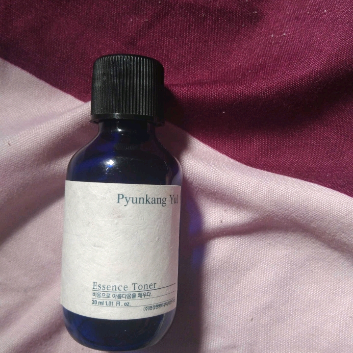 Essence Toner imgfdn-ecc3d12b-7b74-4a77-a006-edaed2b439b2
