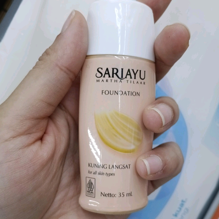 Sariayu Foundation - Kuning langsat imgfdn-d2bc1732-49fa-4741-9f5e-4e9dff2f10b1