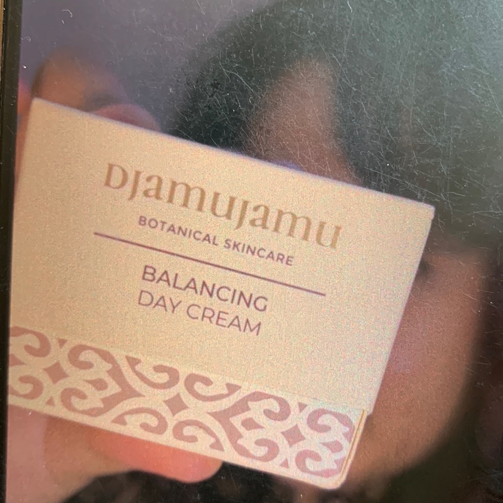 Balancing Day Cream imgfdn-29960710-234d-4e8a-8917-f68d081e332f