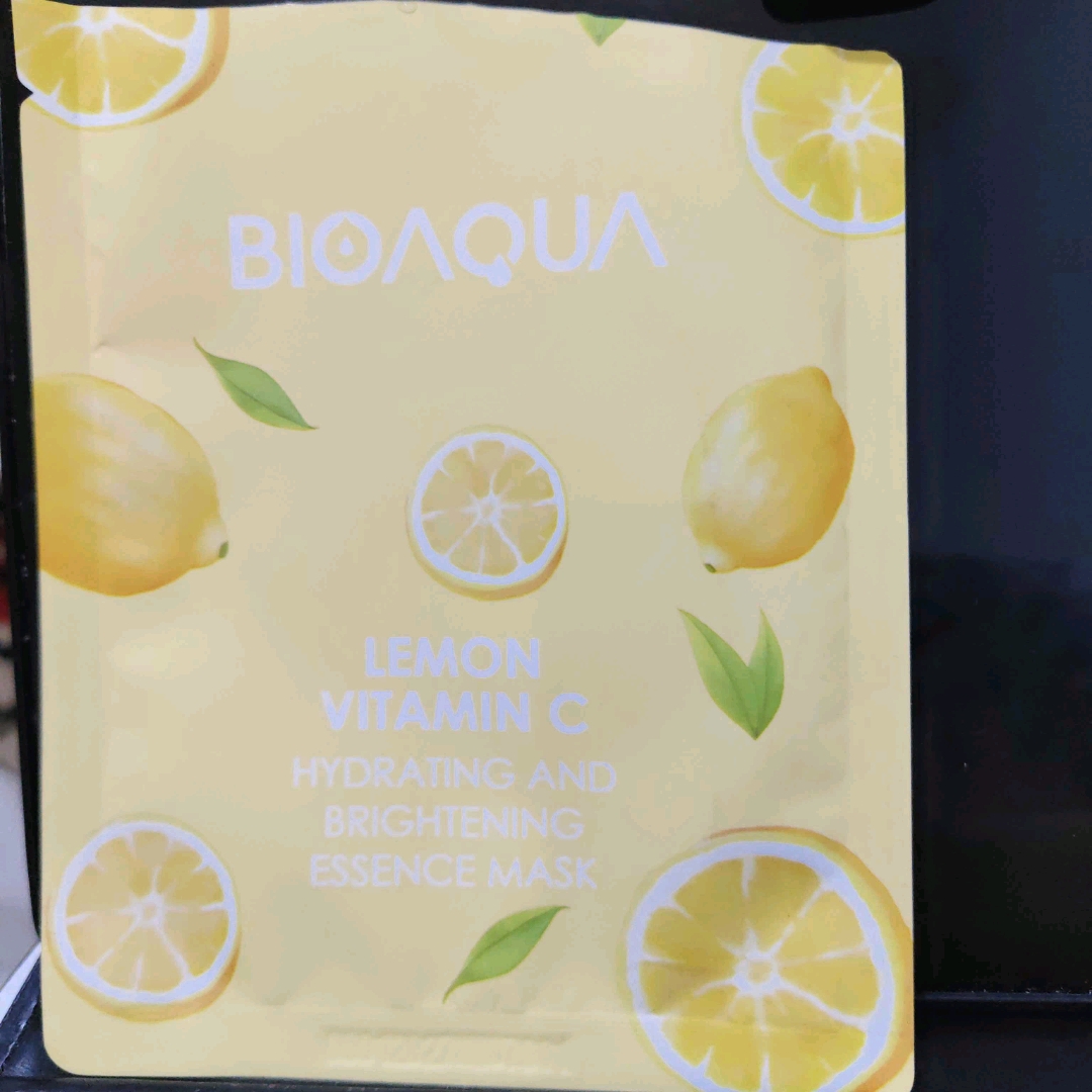 Essence Mask - Lemon Vitamin C imgfdn-f1eb4ce5-5d5c-452e-84f2-9137f37cdd60