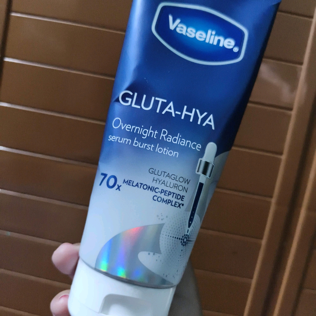 Healthy Bright Gluta-Hya Overnight Radiance Repair imgfdn-42f50dec-c088-40cd-9ea0-46a8f638bb8f