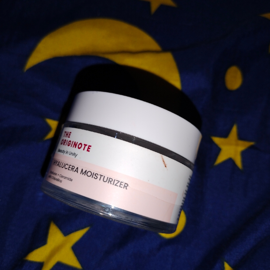 Hyalucera Moisturizer imgfdn-70f049a2-5eee-45d3-bd65-16bf175debba
