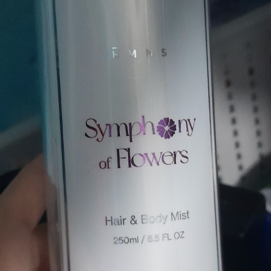 Symphony of Flowers Hair & Body Mist imgfdn-29416dbe-ab59-4bf9-b9f0-7d69115eb272