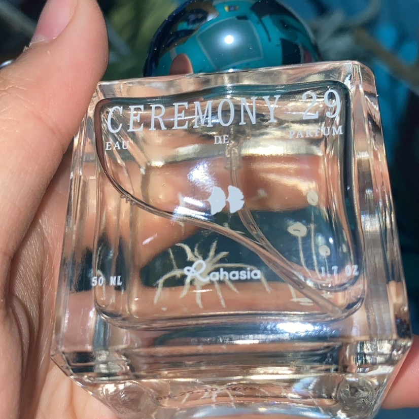 Ceremony 29 Eau de Parfum imgfdn-12f0e1b2-6e1f-4963-bd57-be772941f71e