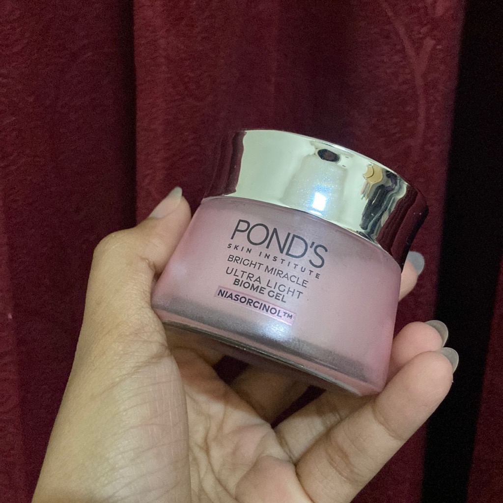 Ultra Light Biome Brightening Moisturizer Gel imgfdn-2a05334e-e4e8-4f42-b863-a2ce1a289081