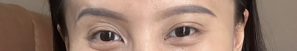 Natural Look Eyebrow Matic - Ash Black imgfdn-2e0c7ca1-5b0e-4da7-8425-00fecfced8fe