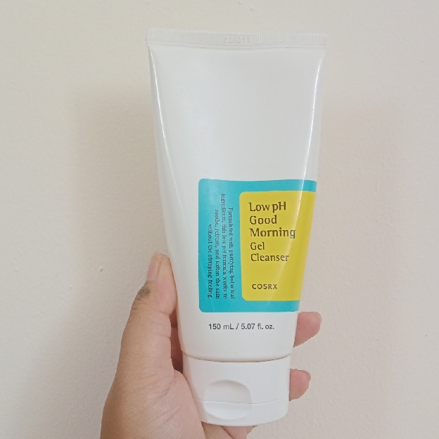 Low pH Good Morning Gel Cleanser imgfdn-324e0c14-b7fd-4d7f-9d1e-d4899ac236ea
