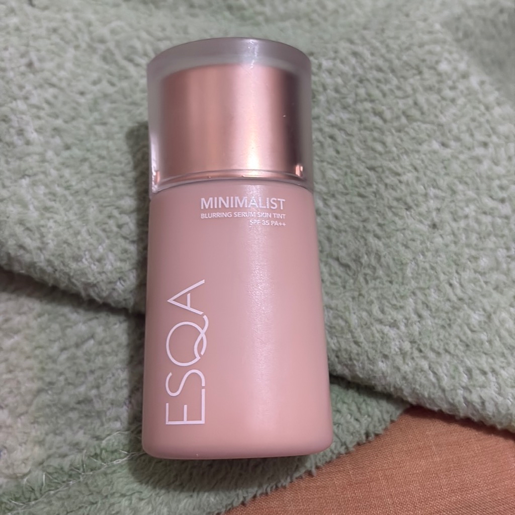 Minimalist Blurring Serum Skintint SPF 35 PA++ - Truffle imgfdn-f936f13c-4d52-4e25-b2ca-29c6850e0fc6