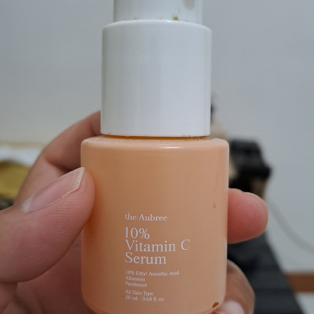 10% Vitamin C Serum imgfdn-9bd5b568-7e11-434f-ad4d-b0b3b842cd36