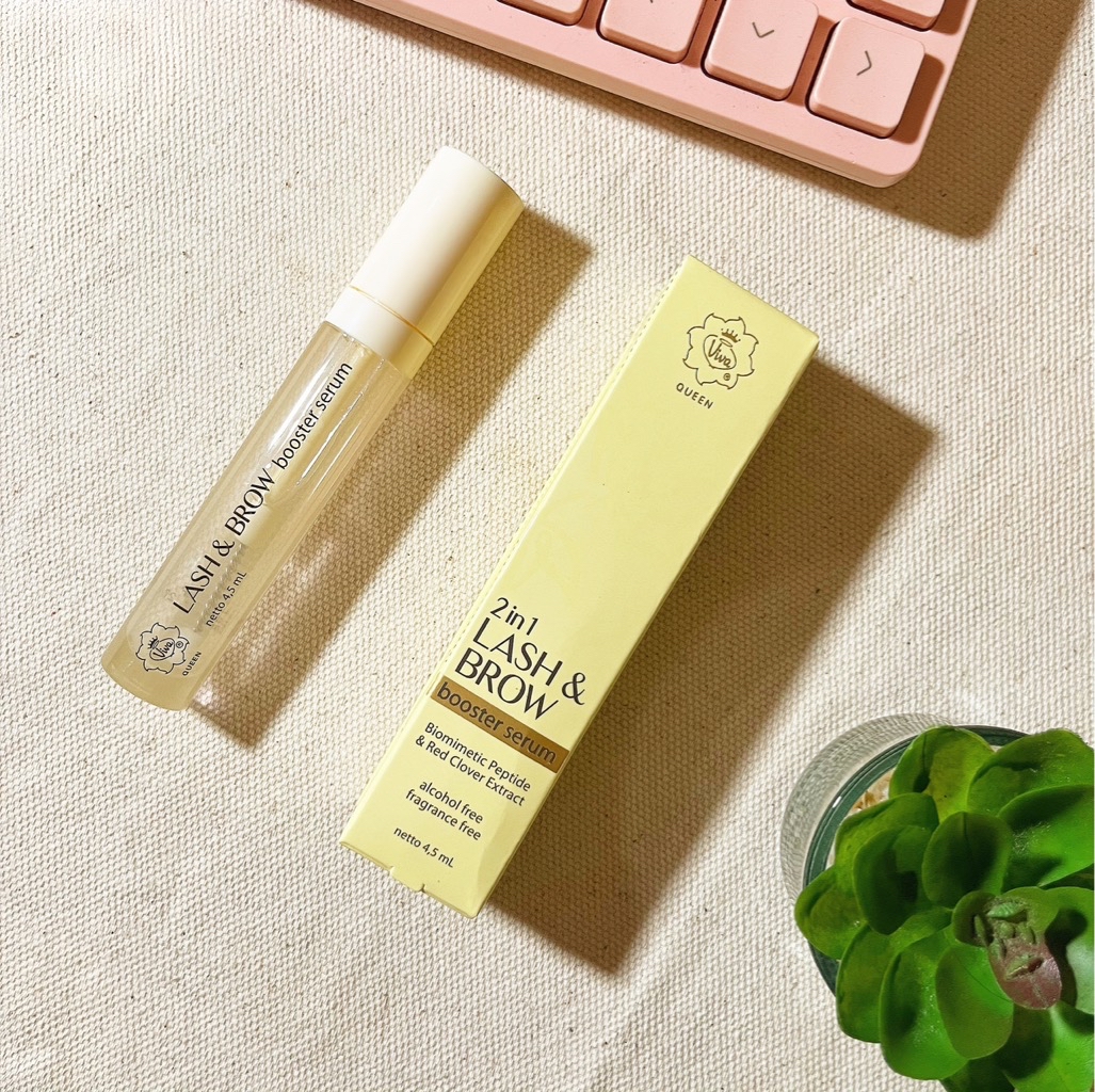 Lash & Brow Booster Serum imgfdn-82f6b7b2-2de6-4bb7-a029-b46b999a849c