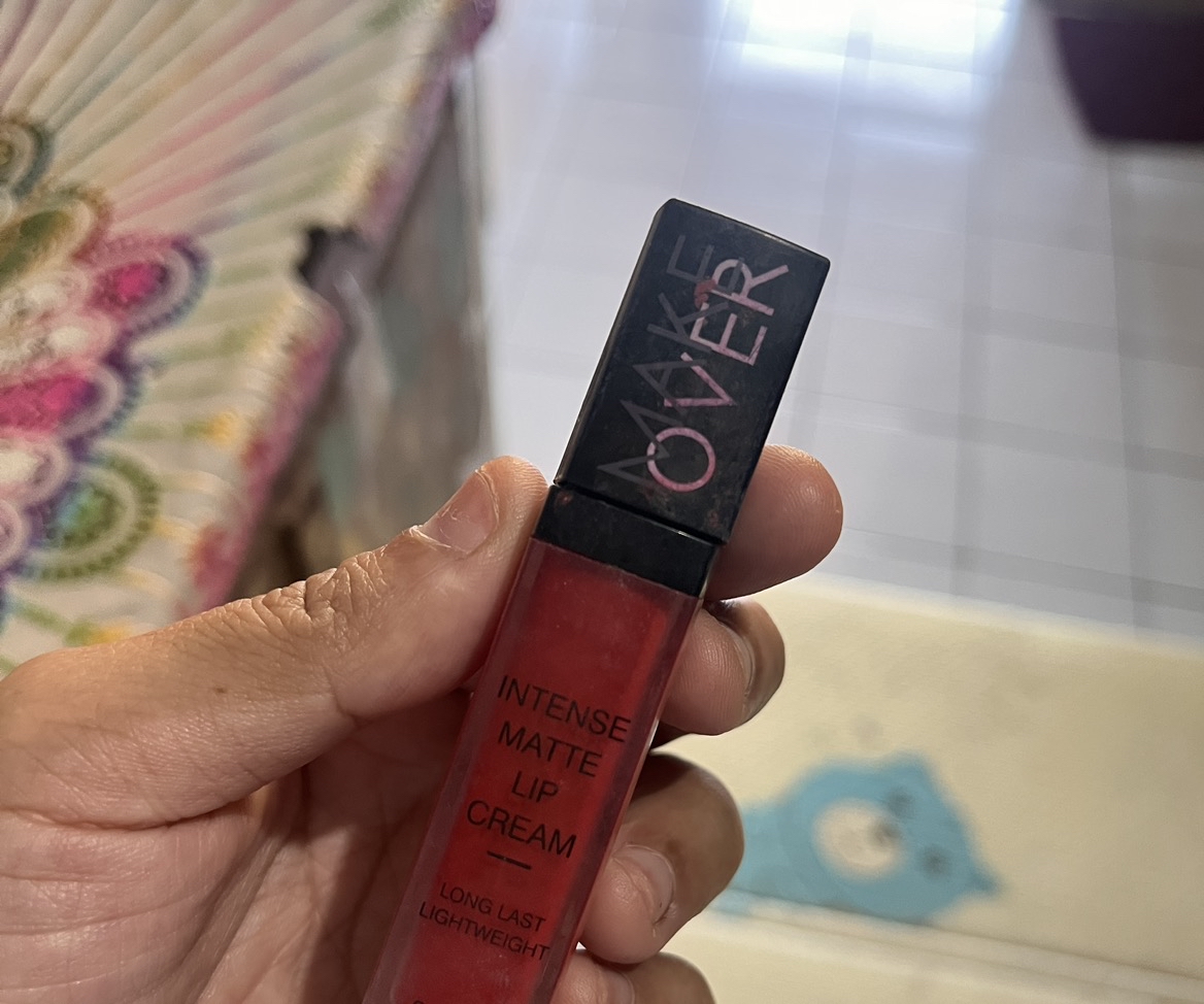 Intense Matte Lip Cream - 018 Classic imgfdn-c79da17d-8f7f-41dd-9832-0ec96c61ef79