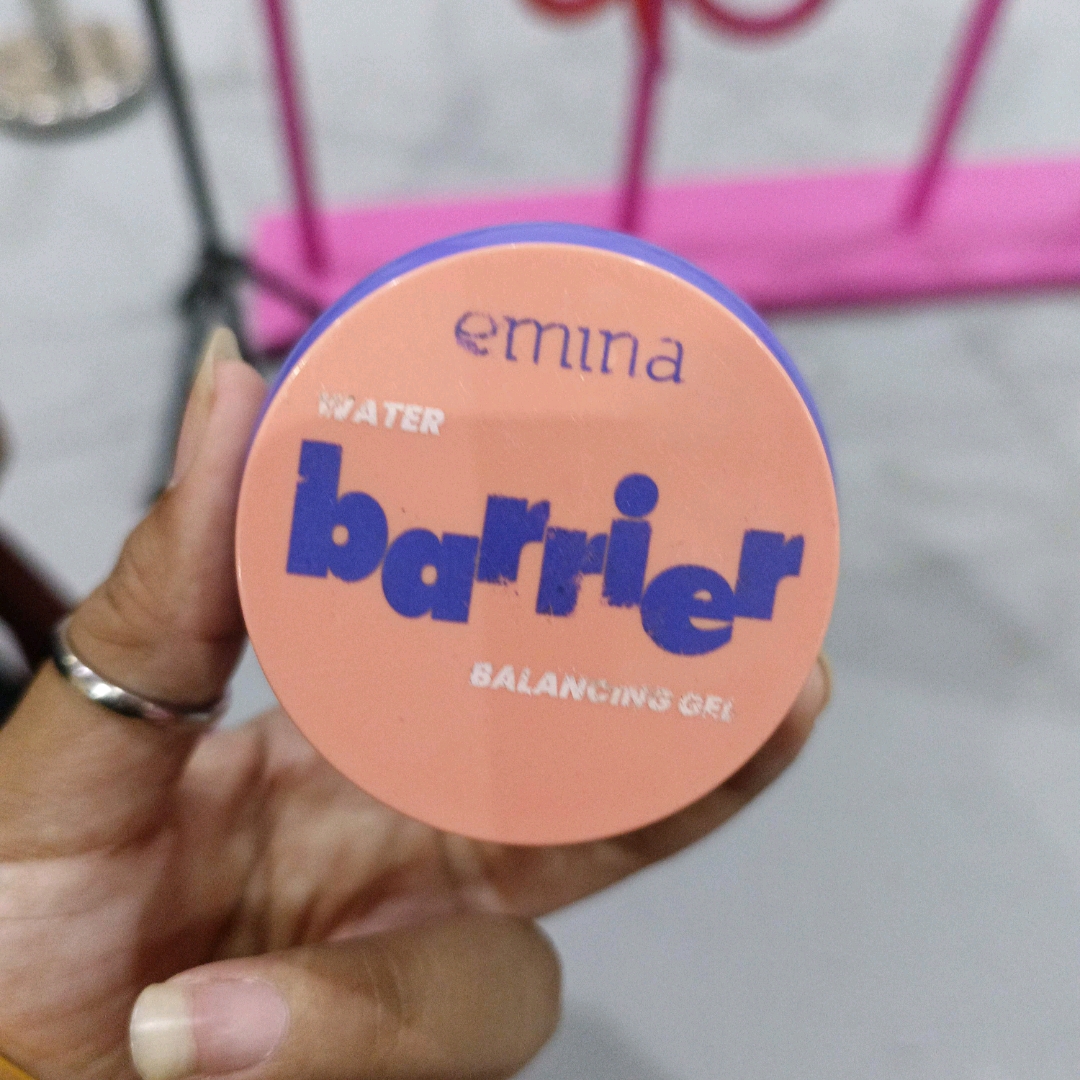 Water Barrier Balancing Gel Moisturizer imgfdn-718f0a12-4c0d-4e50-baa4-1907e0c6f4d4