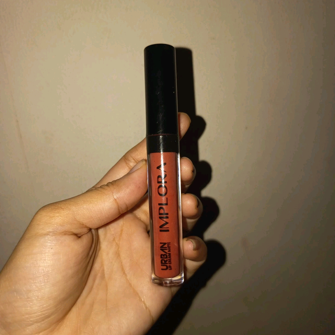 Urban Lip Cream Matte - 16 Dusty Peach imgfdn-00e39211-885c-4b1e-a9ca-9596355fd1da