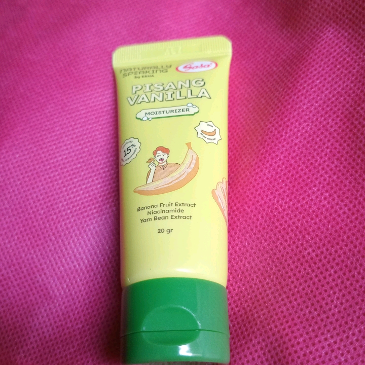 x SASA Pisang Vanilla Moisturizer imgfdn-6e6e951e-5a69-4a6c-8e82-e952ed36791b