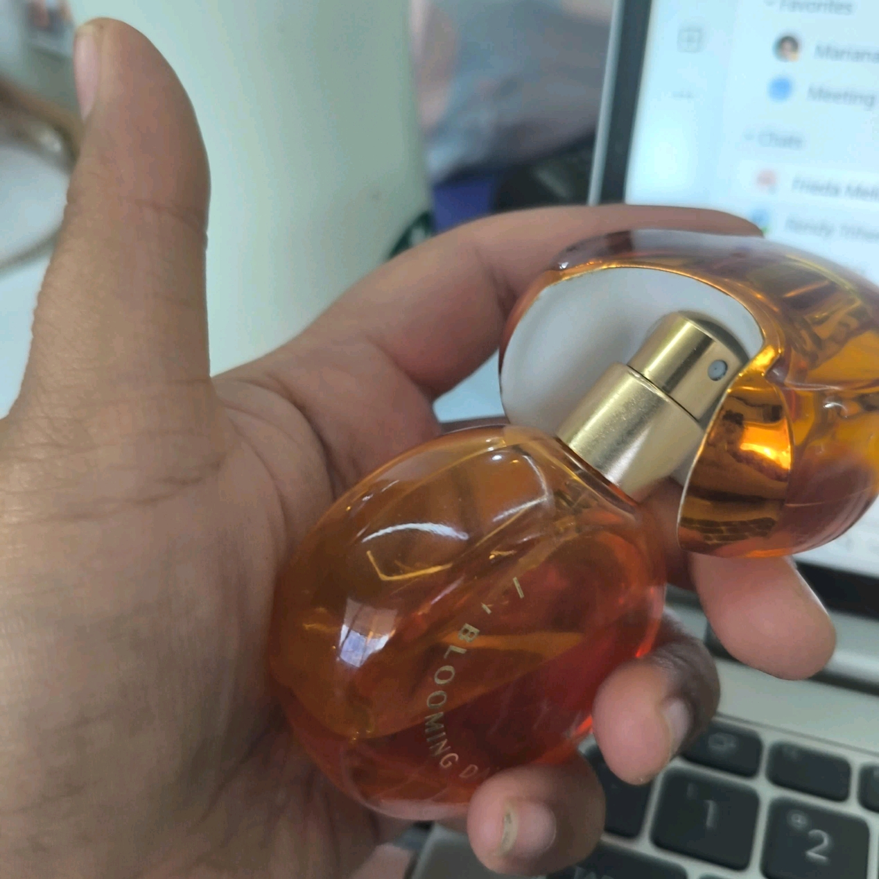 Eau de Parfum - Blooming Dawn imgfdn-4287faa4-56f3-4005-b366-4da2c213a12a