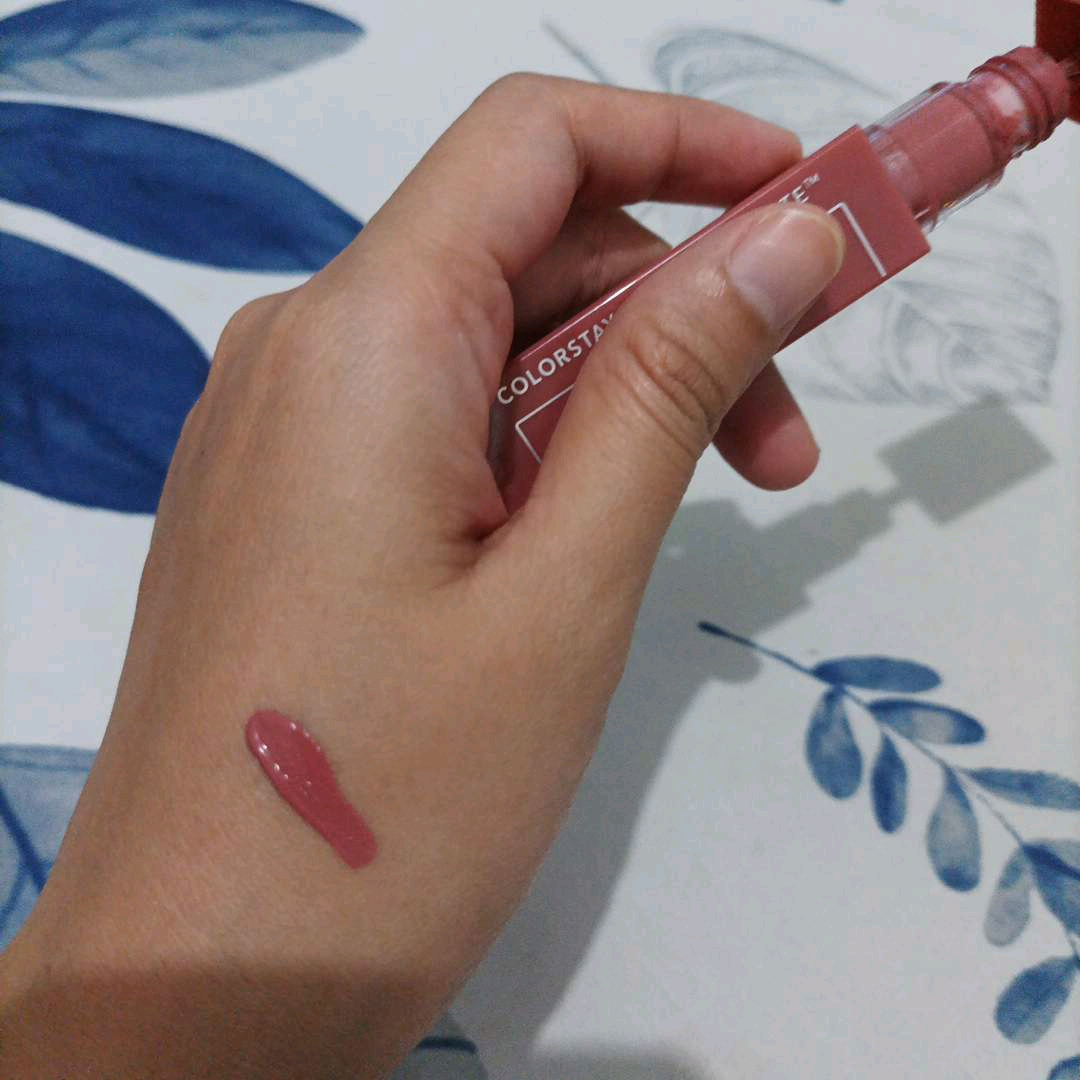 Colorstay Limitless Matte - 006 Manifest imgfdn-17cc2c69-0b92-4a1e-87d4-92644cd8425d