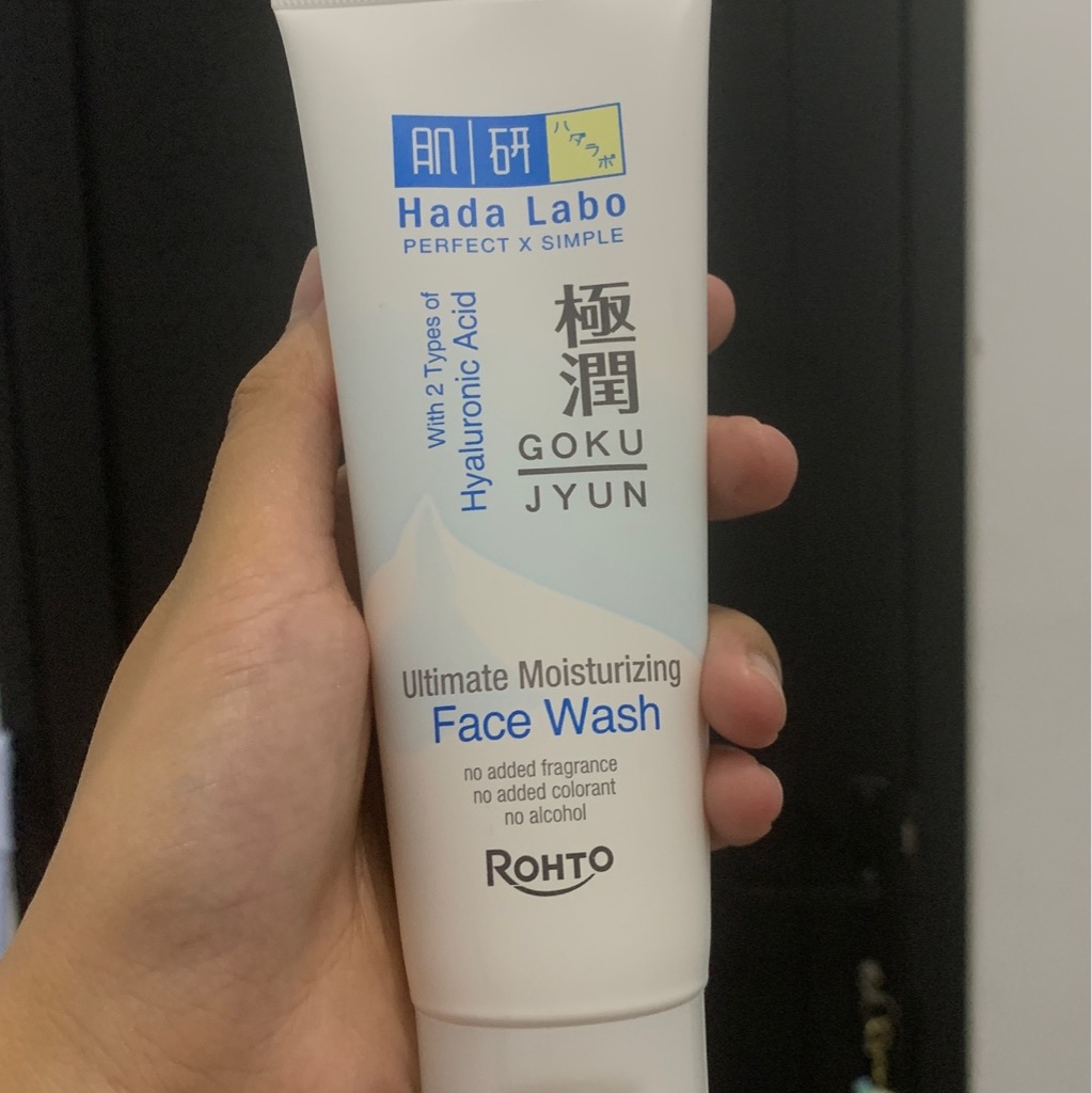 Gokujyun Ultimate Moisturizing Face Wash imgfdn-9d372f7a-8dea-416b-aa87-e4de6a6e2cf9