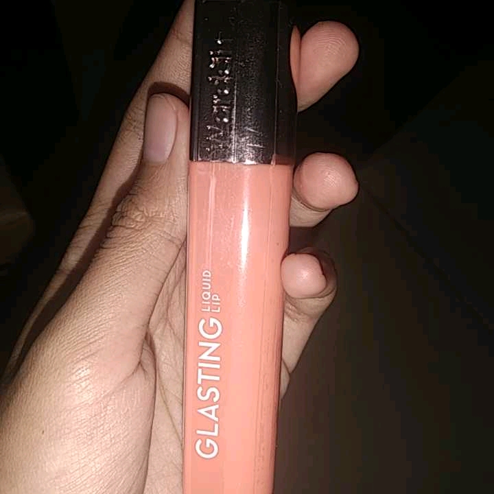 Glasting Liquid Lip - 10 Ombre Sheen imgfdn-6b67c9a6-5cd5-4ee9-9908-e9d7c58166ec